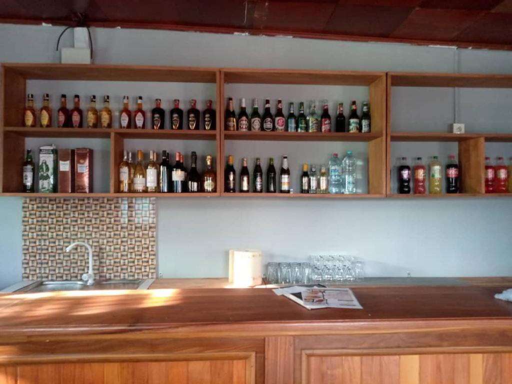 Bh Apero Club Hotell Bertoua Eksteriør bilde